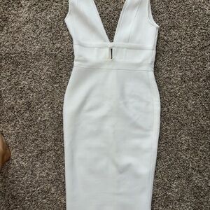 Chic White Backless Dress